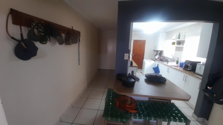 3 Bedroom Property for Sale in Ifafi North West